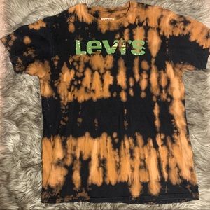 Custom Acid Wash Levis’s Tshirt, Men’s L